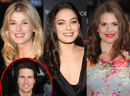 Alexa Davalos, Rosamund Pike, Hayley Atwell, Tom Cruise Alexa Davalos, Rosamund Pike, Hayley Atwell, Tom Cruise